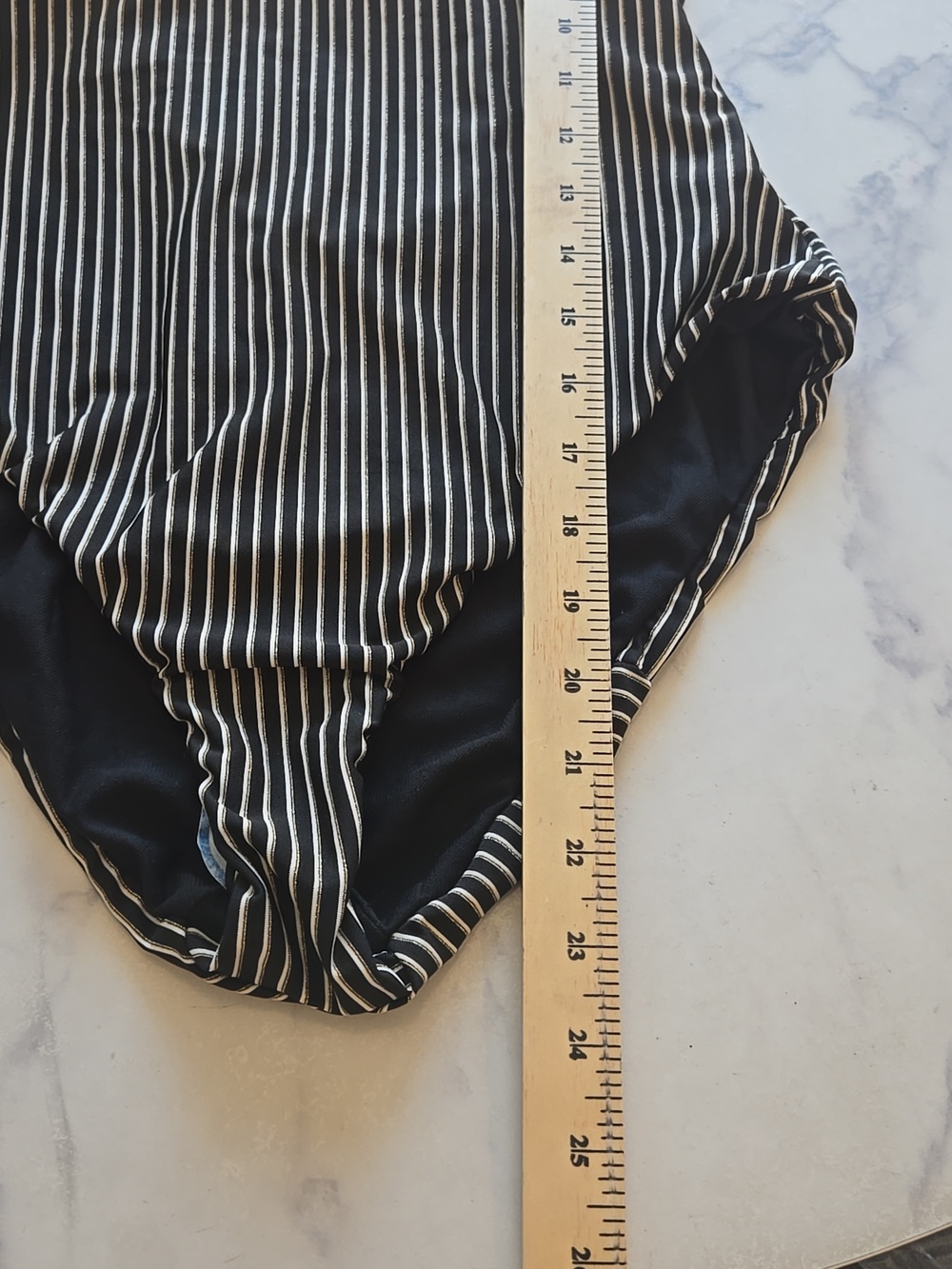 Bar III Black Metallic Striped V-Neck One Piece Maillot Swimsuit Backless S NWT - Picture 7 of 9
